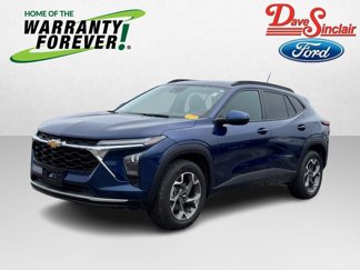 Used 2024 Chevrolet Trax LT w/ Driver Confidence Package image 1