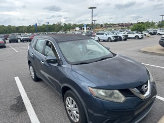 Used 2015 Nissan Rogue S image 1