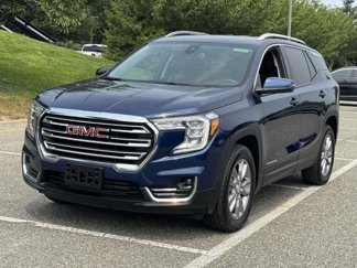 Used 2022 GMC Terrain SLT image 1