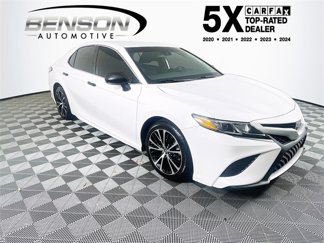 Used 2019 Toyota Camry SE image 1