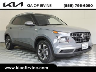 Used 2021 Hyundai Venue SEL image 1