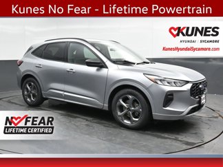 Used 2023 Ford Escape ST-Line image 1