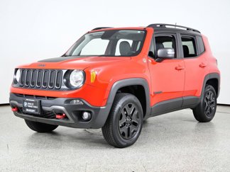 Used 2018 Jeep Renegade Trailhawk image 1