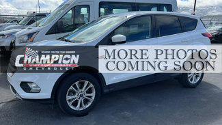 Used 2019 Ford Escape SE image 1