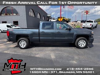 Used 2018 Chevrolet Silverado 1500 W/T w/ Trailering Package image 1