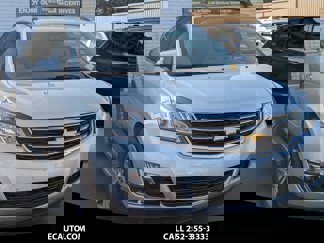 Used 2017 Chevrolet Traverse LT image 1