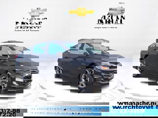 Used 2023 Chevrolet Malibu LT image 1