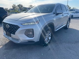 Used 2019 Hyundai Santa Fe SE image 1