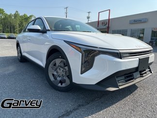 New 2025 Kia K4 LX image 1