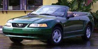 Used 2000 Ford Mustang Convertible image 1