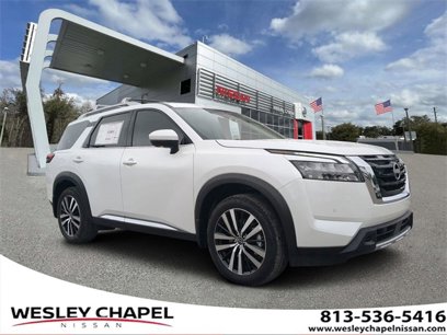 New 2025 Nissan Pathfinder Platinum w/ Cargo Package
