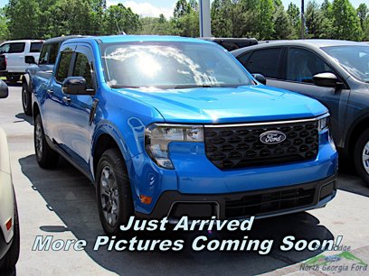 New 2025 Ford Maverick XLT w/ Equipment Group 301A