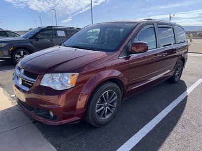Used 2017 Dodge Grand Caravan SXT w/ Driver Convenience Group