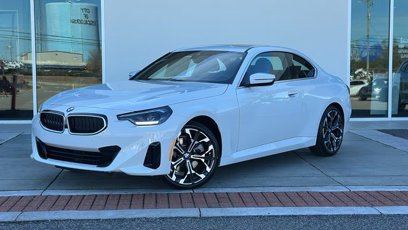 New 2025 BMW 230i Coupe w/ Convenience Package