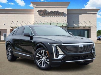 New 2025 Cadillac Lyriq Luxury