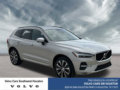 Certified 2022 Volvo XC60 B5 Momentum