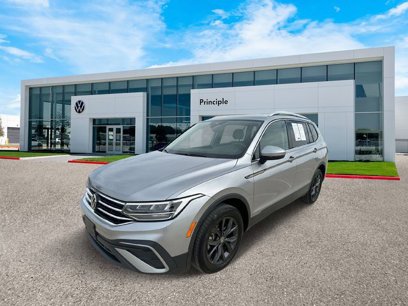 Certified 2024 Volkswagen Tiguan SE