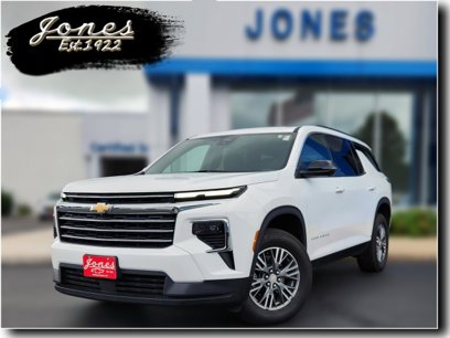 Used 2024 Chevrolet Traverse LT