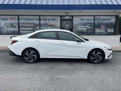 New 2025 Hyundai Elantra Sport