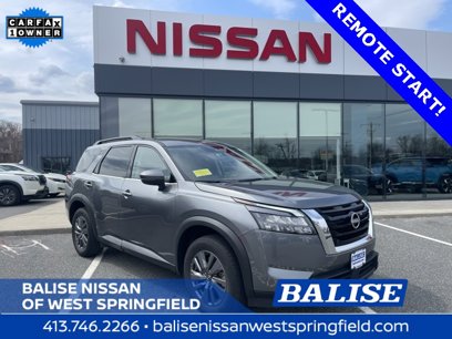 Used 2024 Nissan Pathfinder SV