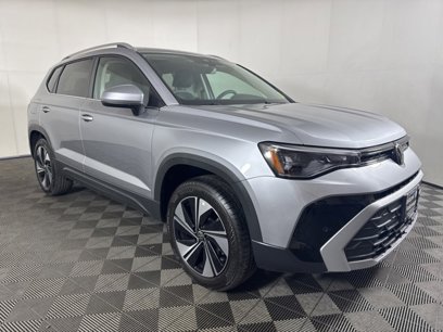 New 2025 Volkswagen Taos SE
