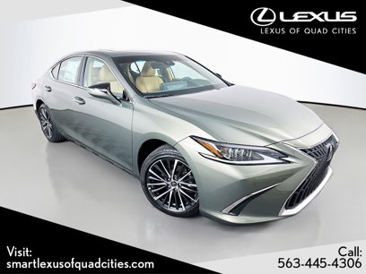 New 2025 Lexus ES 350 w/ Premium Package