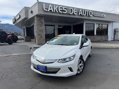 Used 2017 Chevrolet Volt Premier w/ Driver Confidence II Package