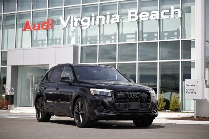 New 2025 Audi Q7 3.0T Prestige