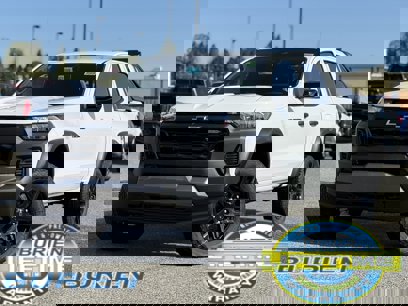 New 2025 Chevrolet Colorado Trail Boss w/ Midnight Edition