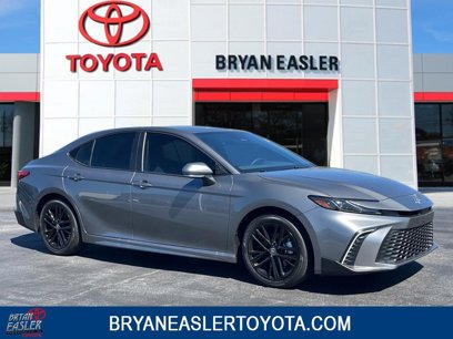 New 2025 Toyota Camry SE