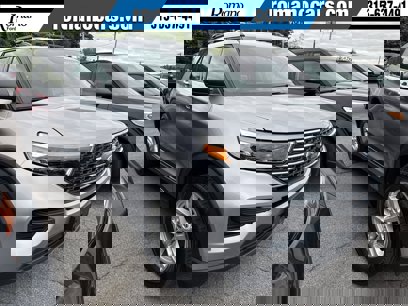 Used 2022 Ford Explorer XLT