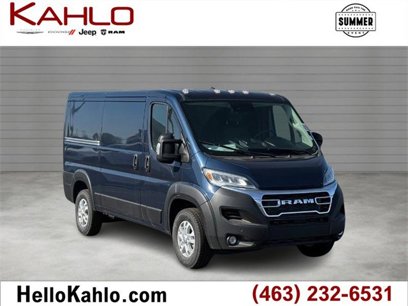 New 2025 RAM ProMaster 2500 w/ Quick Order Package 22G SLT