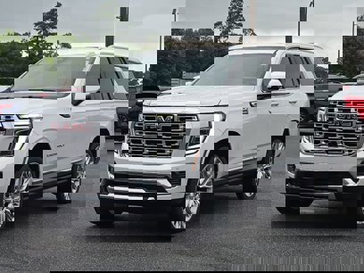 Used 2025 GMC Yukon Denali w/ Denali Reserve Package