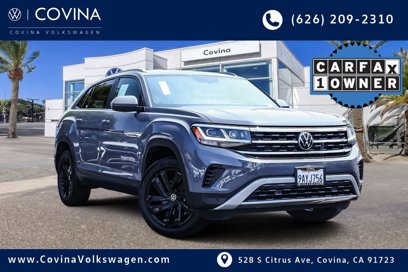 Used 2022 Volkswagen Atlas Cross Sport SE w/ Black Wheel Package