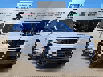Used 2024 Jeep Grand Cherokee L Laredo