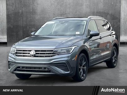 Certified 2024 Volkswagen Tiguan SE w/ Panoramic Sunroof Package