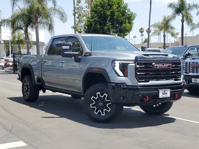 New 2025 GMC Sierra 2500 AT4X