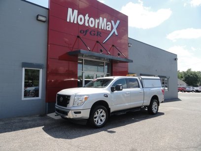 Used 2021 Nissan Titan SV w/ SV Convenience Package