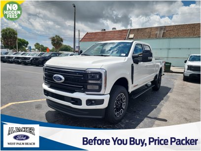 New 2025 Ford F350 Platinum w/ FX4 Off-Road Package