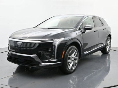 New 2025 Cadillac Optiq Luxury 1