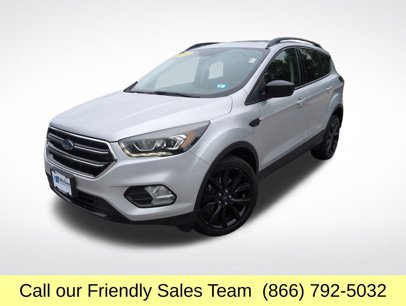 Used 2017 Ford Escape SE w/ SE Sport Appearance Package