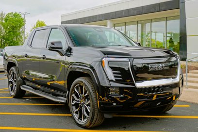 New 2025 GMC Sierra EV Denali