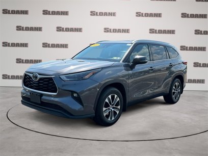 Used 2022 Toyota Highlander XLE
