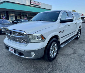 Used 2015 RAM 1500 Laramie w/ Convenience Group
