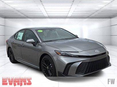 New 2025 Toyota Camry SE w/ Convenience Package