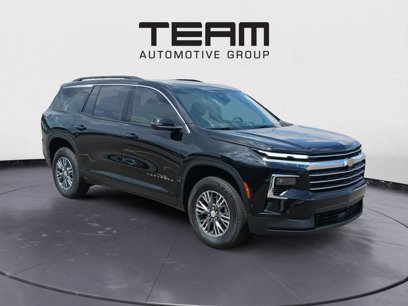 New 2025 Chevrolet Traverse LT w/ Enhanced Driving Package