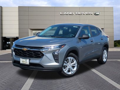 Used 2024 Chevrolet Trax LS w/ Driver Confidence Package