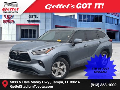 Used 2021 Toyota Highlander LE