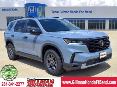 Used 2025 Honda Pilot TrailSport