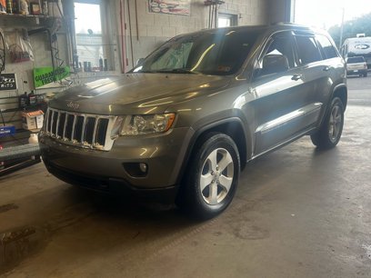 Used 2013 Jeep Grand Cherokee Laredo